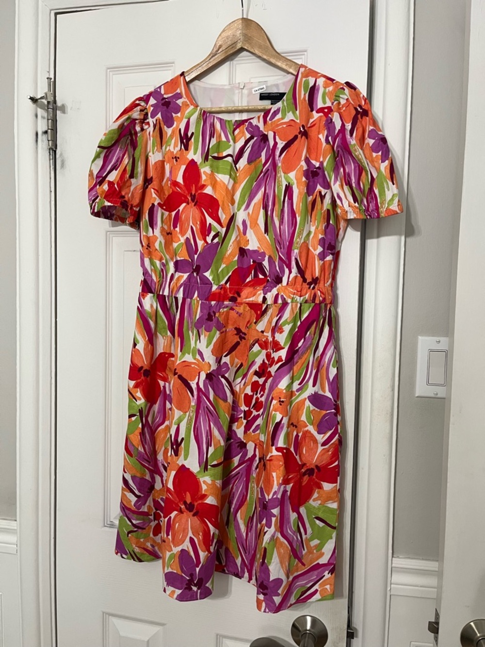 Maggy London Women Floral Puff Sleeve Fit & Flare Dress Orange Purple Size 6